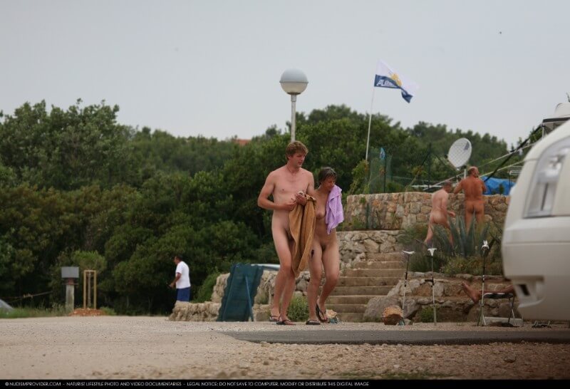 FKK Familie Indischer Sommer Malerei Fotogalerie