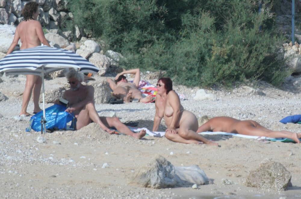 Kroatischer Baska Strand Bilder