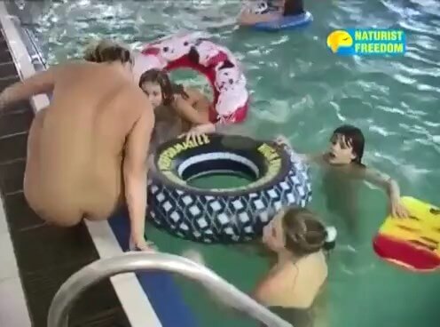 FKK-Freiheit Voller Pool