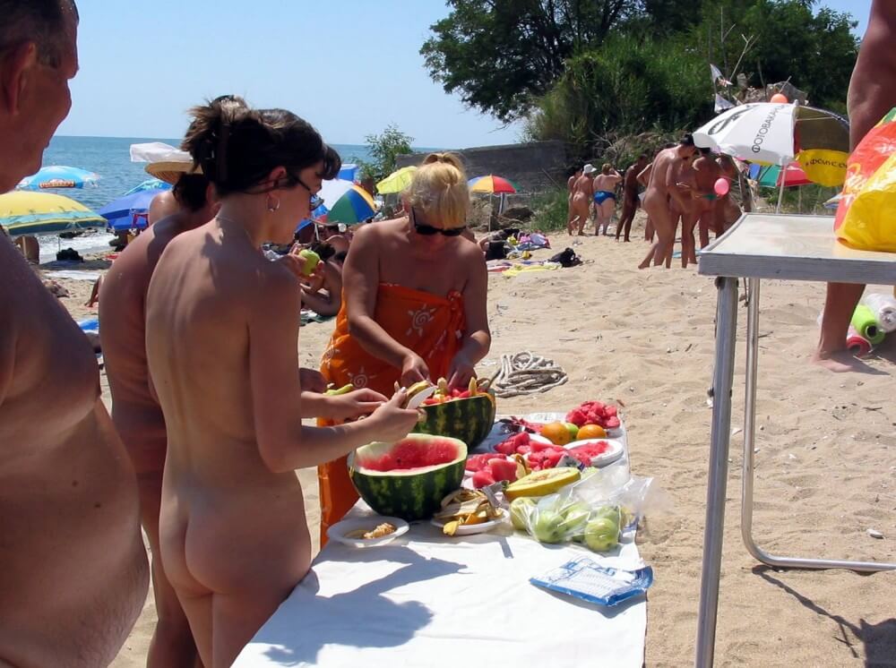 Bulgarischer Nackttag Bereitet Bilder vor