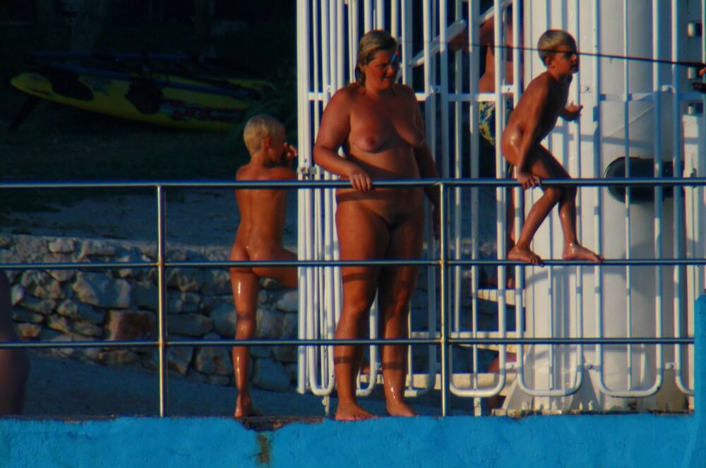 Uka FKK Wasserspiel