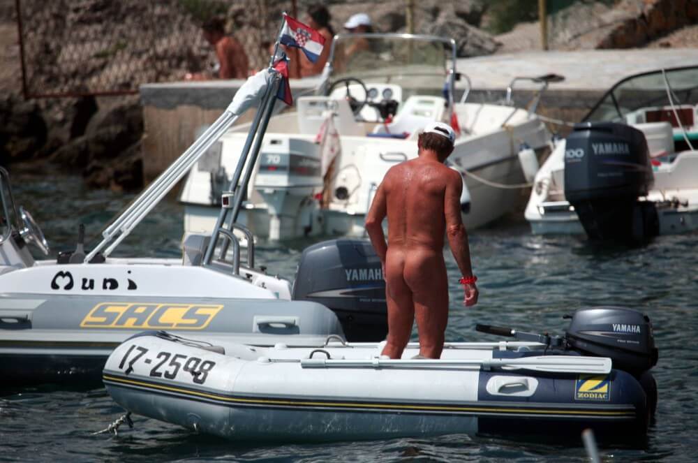 Bilder von Bootsfahrten und schwimmenden Gewässern