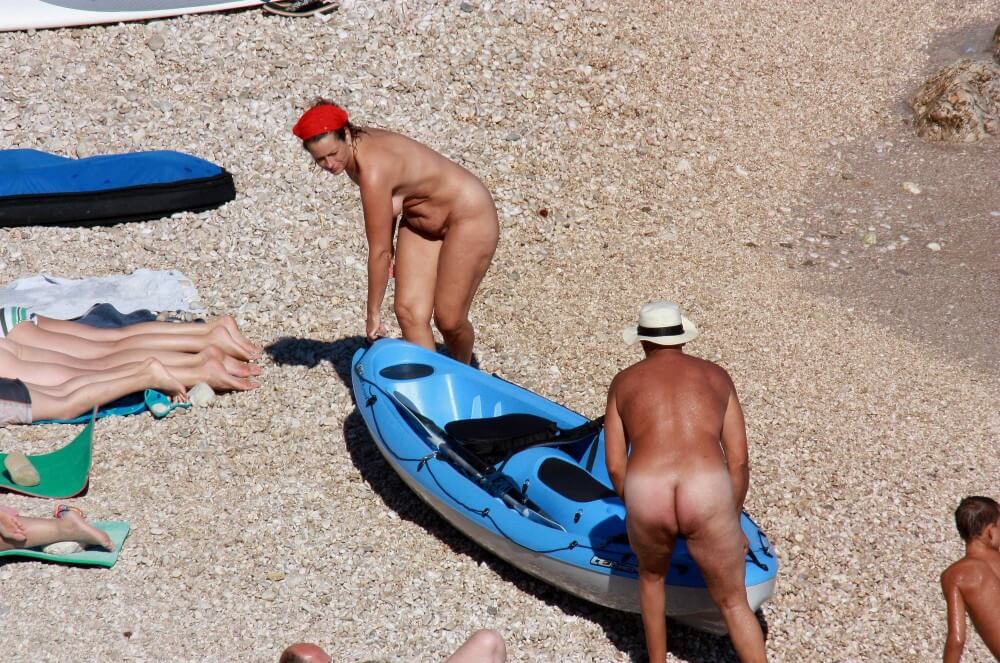Holen Sie sich in Gewässer für Bootsbilder