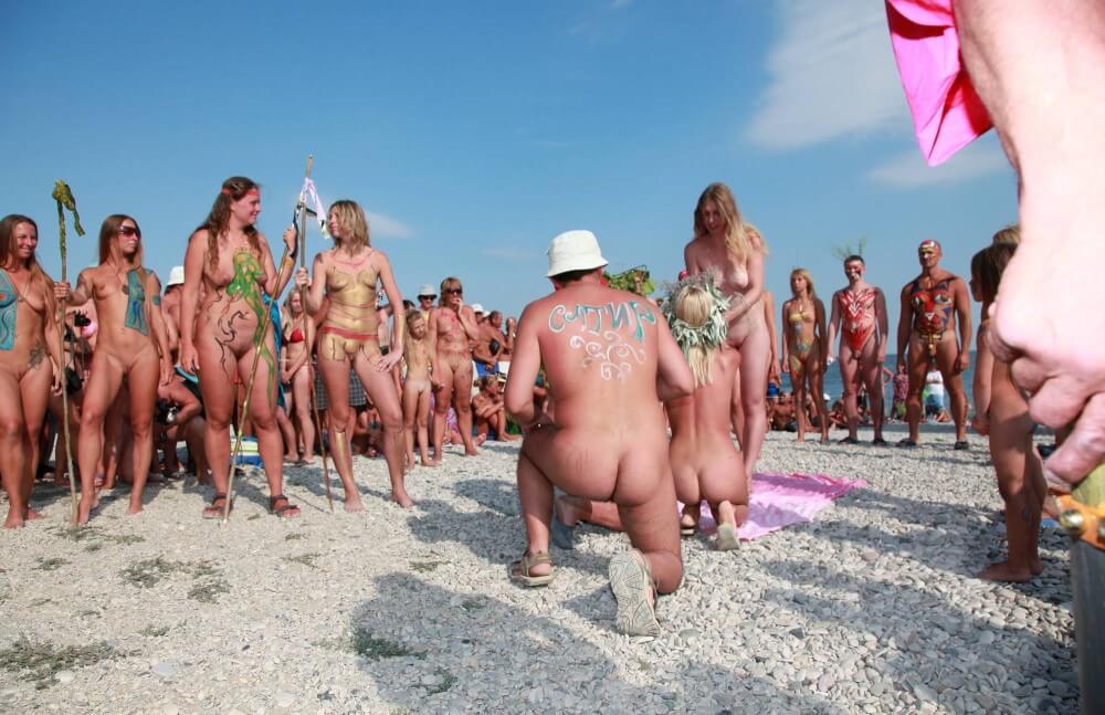 FKK Junge Sonnenkrieger Bilder
