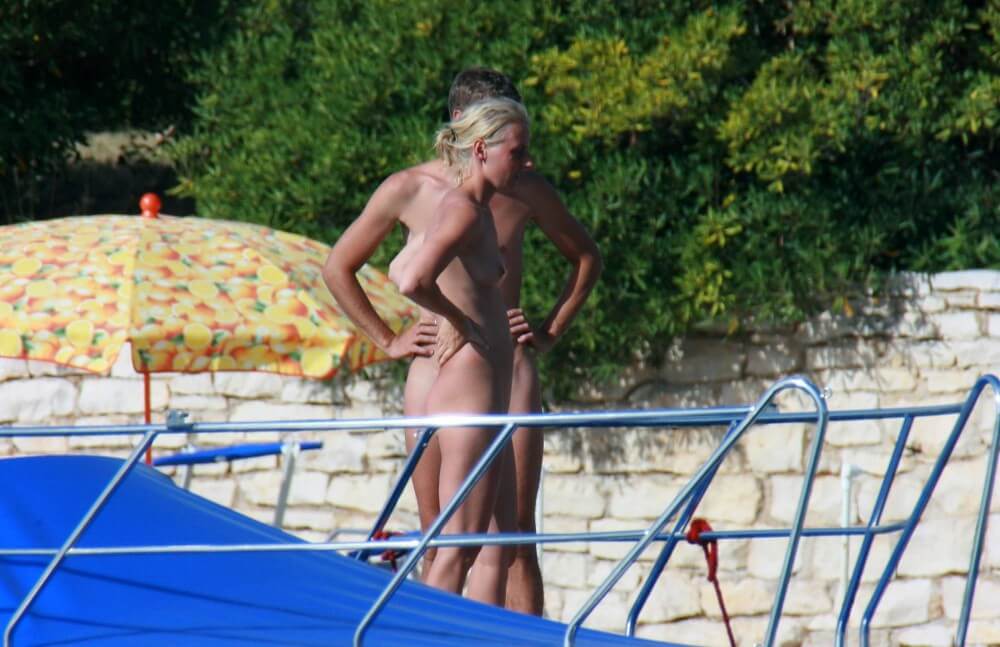 Lässige Strandspaziergangsbilder