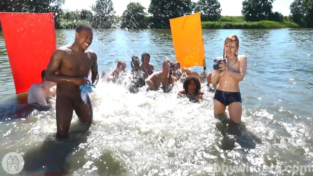Abbywinters Strandspiele Full HD